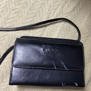 Gucci Elegant Black Crossbody Bag